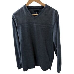 Van Heusen size M Long Sleeve Cotton V Neck pullover  T- Shirt Gray stripes